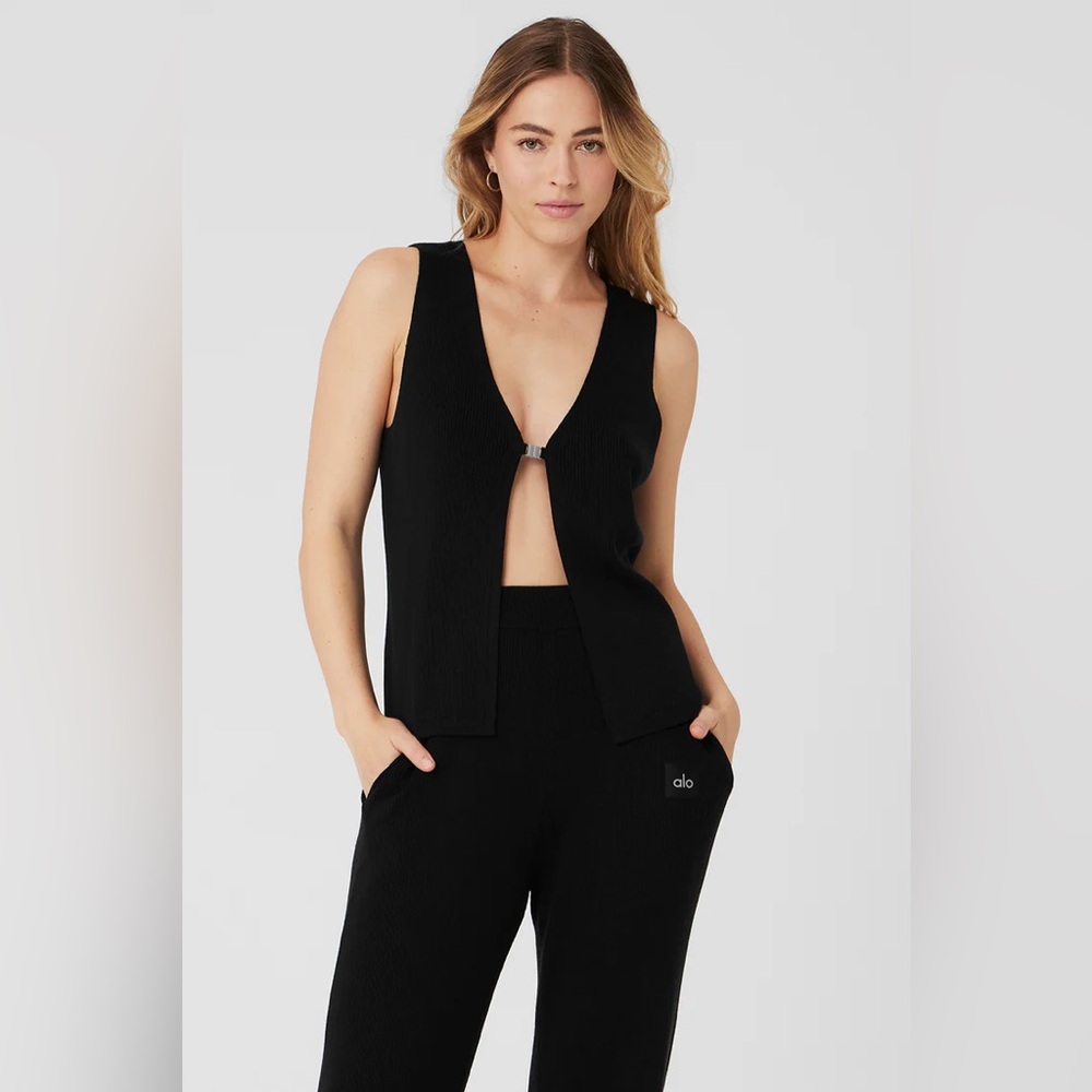 Alo Yoga Knit‎ Salana Tank in Black